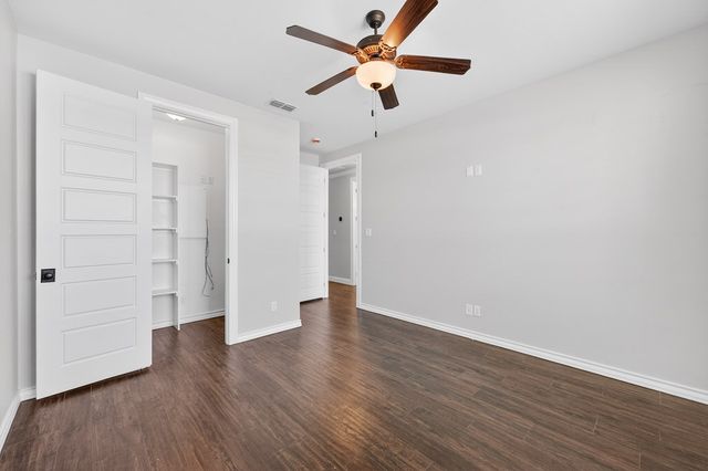 6640 E Sandhills Dr, Gardendale, TX 79758