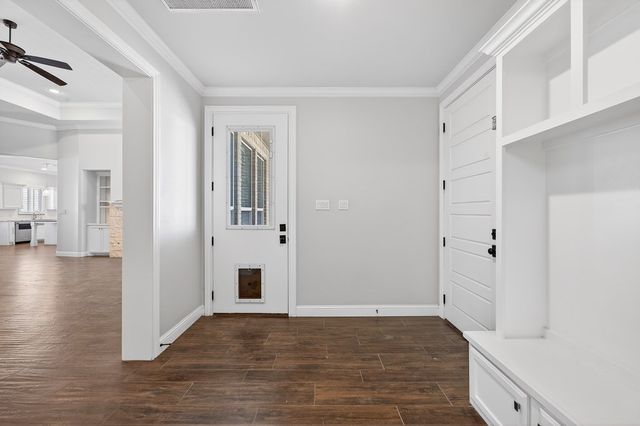 6640 E Sandhills Dr, Gardendale, TX 79758