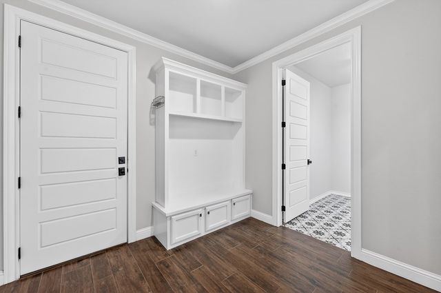 6640 E Sandhills Dr, Gardendale, TX 79758