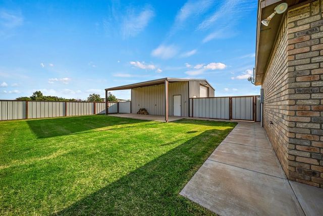 6640 E Sandhills Dr, Gardendale, TX 79758