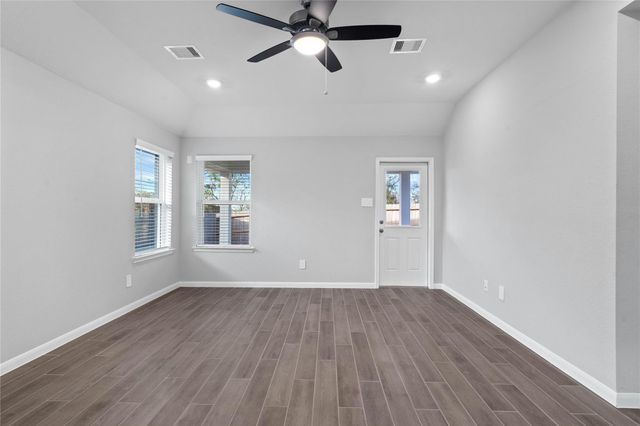19560 Stripe Hill Bend, Montgomery, TX 77316