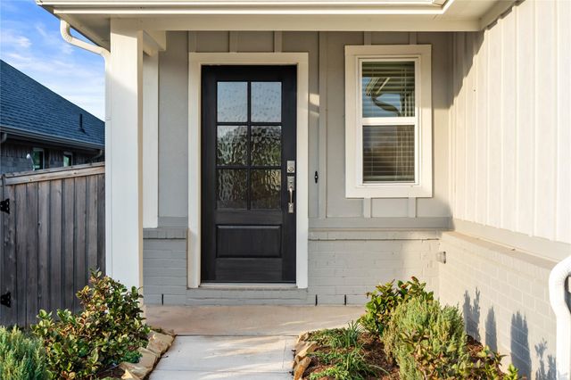 19560 Stripe Hill Bend, Montgomery, TX 77316