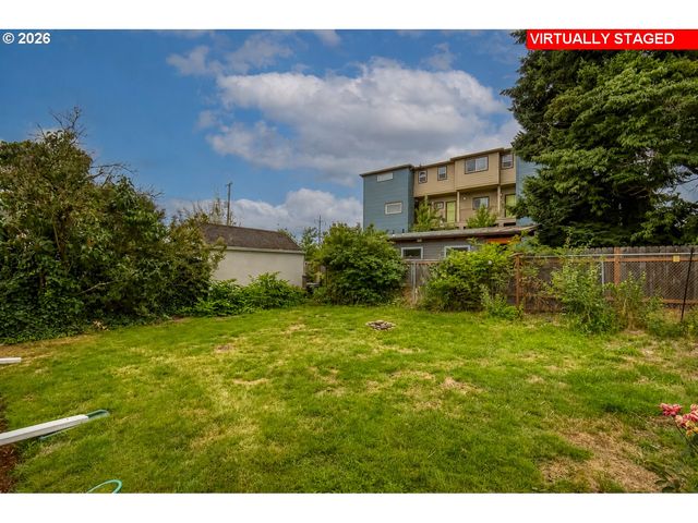 725 Ne 55TH Ave, Portland, OR 97213