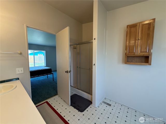1704 S Delores Place, Port Angeles, WA 98363