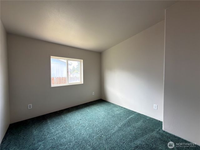 1704 S Delores Place, Port Angeles, WA 98363