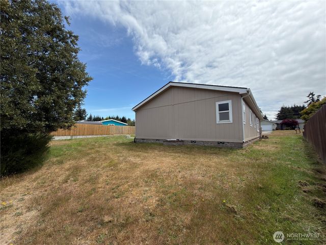 1704 S Delores Place, Port Angeles, WA 98363