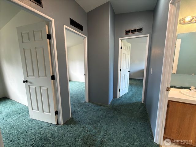 1704 S Delores Place, Port Angeles, WA 98363