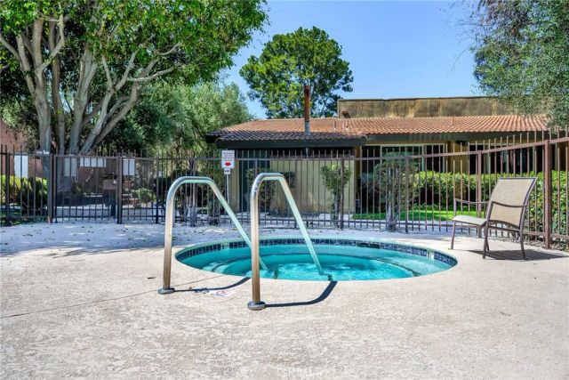 1121 Sepulveda I201, Torrance, CA 90502
