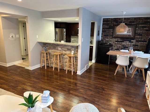9830 Sayre Avenue 13, Chicago Ridge, IL 60415