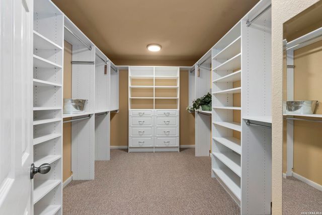 3322 Roan Valley, San Antonio, TX 78259