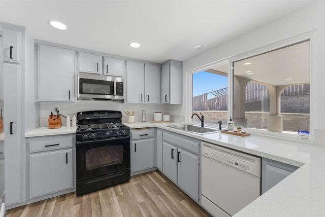 1770 Tooley Circle, San Diego, CA 92114