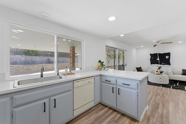 1770 Tooley Circle, San Diego, CA 92114