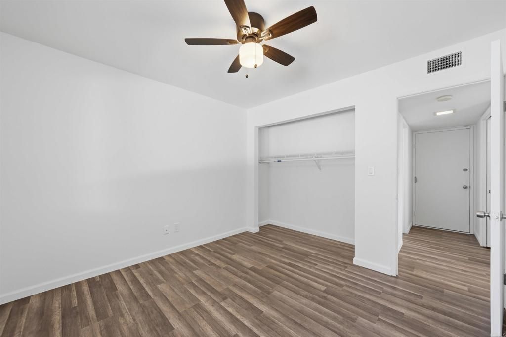 Image 16 of property listing at 1770 Tooley Circle, San Diego, CA 92114