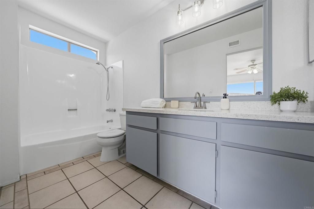 Image 27 of property listing at 1770 Tooley Circle, San Diego, CA 92114