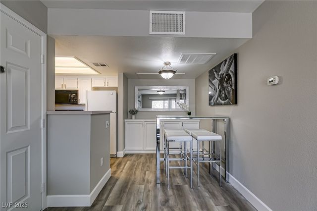 8070 Russell Road 2136, Las Vegas, NV 89113