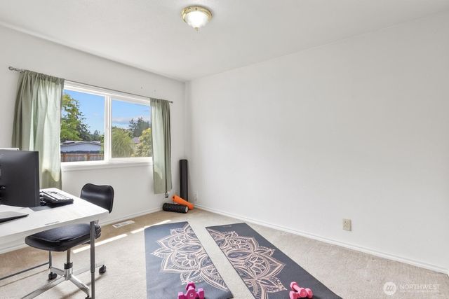 4832 188th Street SW, Lynnwood, WA 98037