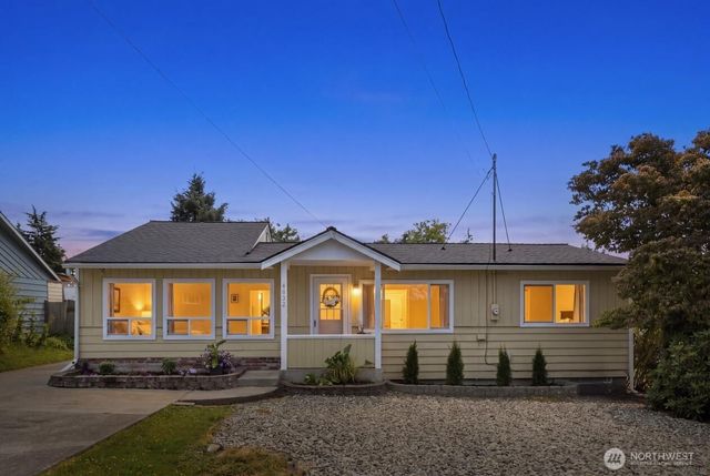 4832 188th Street SW, Lynnwood, WA 98037