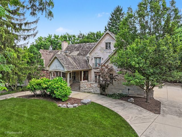 130 Fuller Road, Hinsdale, IL 60521