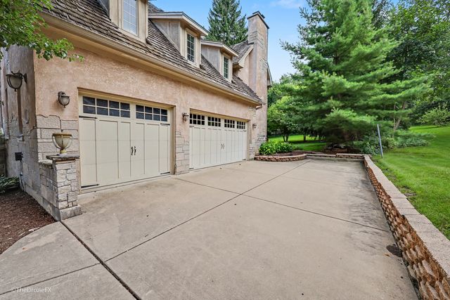 130 Fuller Road, Hinsdale, IL 60521