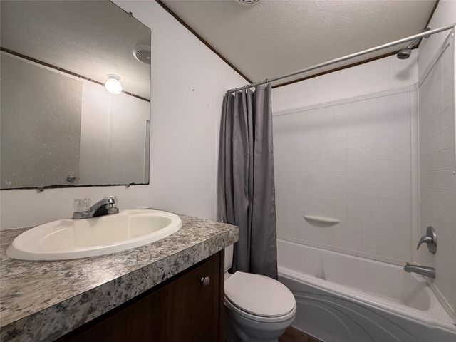 649 Ponderosa Drive, Onalaska, TX 77360