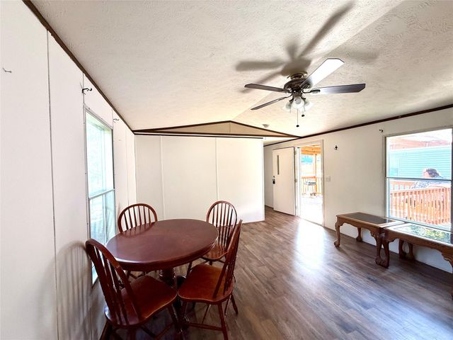 649 Ponderosa Drive, Onalaska, TX 77360