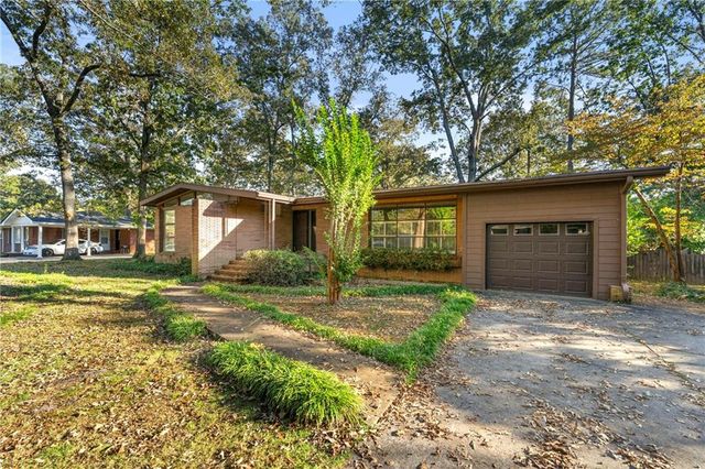 3013 Garden Lakes NW Boulevard, Rome, GA 30165