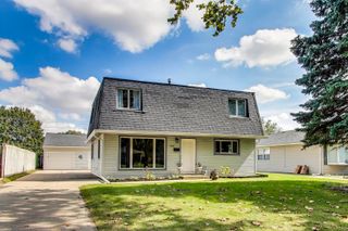 3600 Owl Drive, Rolling Meadows, IL 60008