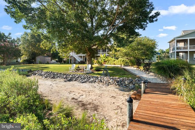 1469 COWART RD, Lottsburg, VA 22511