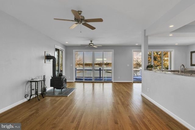 1469 COWART RD, Lottsburg, VA 22511