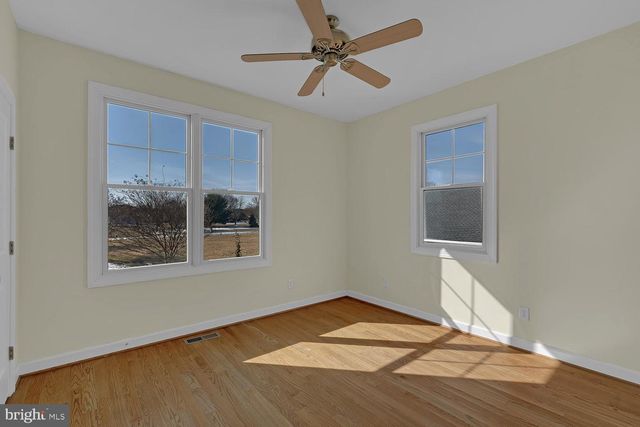 1469 COWART RD, Lottsburg, VA 22511