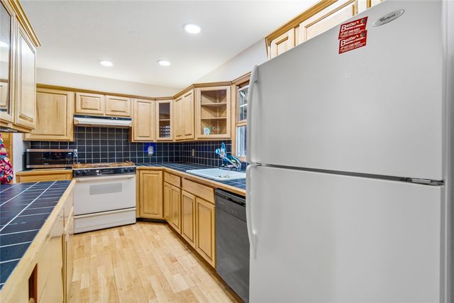 423 Genetta Drive, Miamisburg, OH 45342