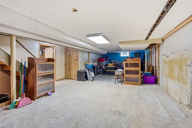 423 Genetta Drive, Miamisburg, OH 45342