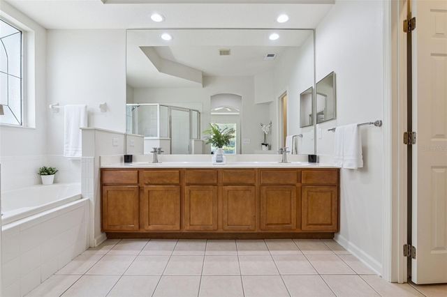 110 OVERTON GARDENS LANE, Deland, FL 32724