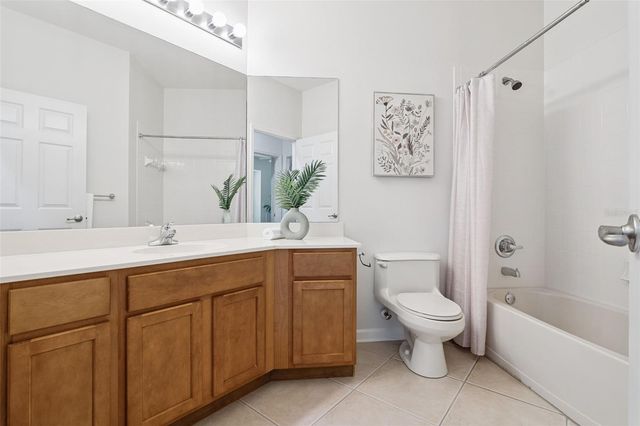 110 OVERTON GARDENS LANE, Deland, FL 32724