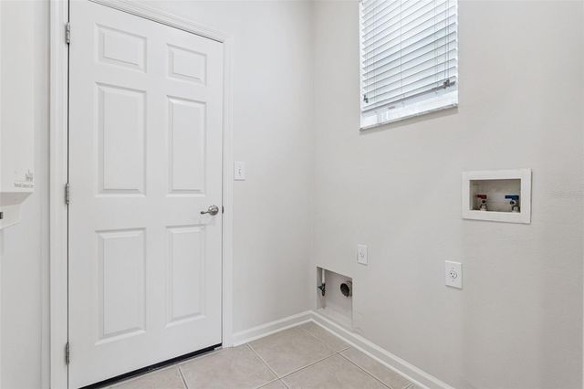 110 OVERTON GARDENS LANE, Deland, FL 32724