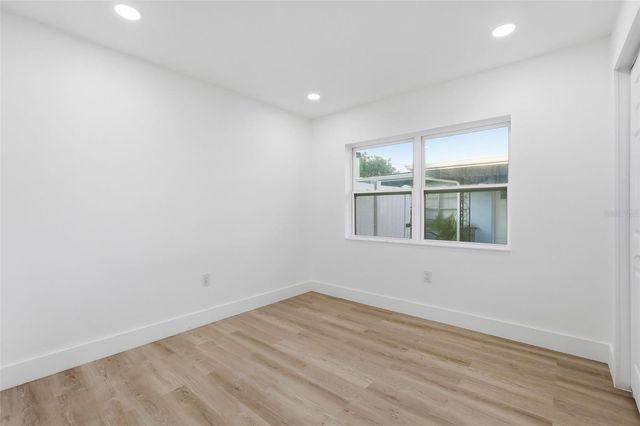 2470 DEL RIO WAY, Dunedin, FL 34698