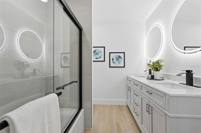 2470 DEL RIO WAY, Dunedin, FL 34698