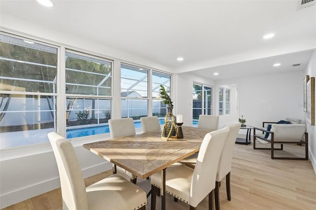 2470 DEL RIO WAY, Dunedin, FL 34698