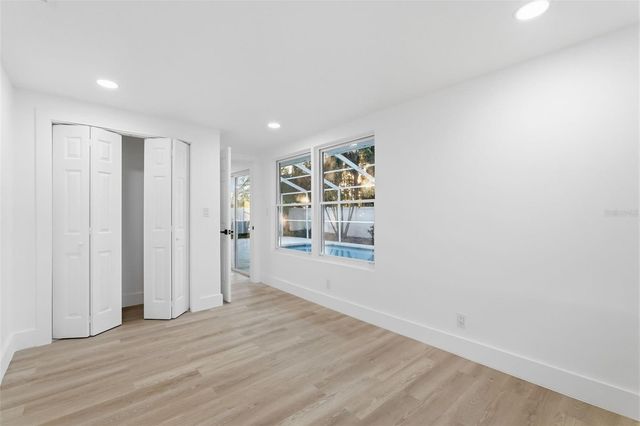 2470 DEL RIO WAY, Dunedin, FL 34698