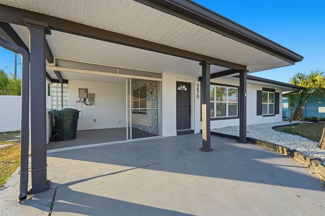 2470 DEL RIO WAY, Dunedin, FL 34698