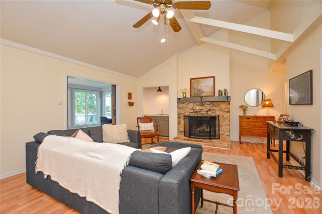 1059 Woodlake Lane, Tega Cay, SC 29708