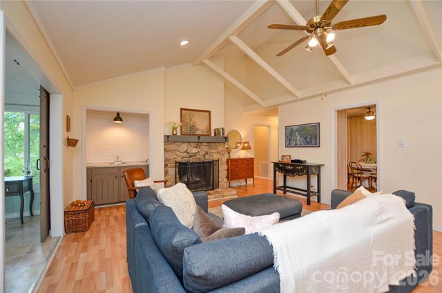 1059 Woodlake Lane, Tega Cay, SC 29708