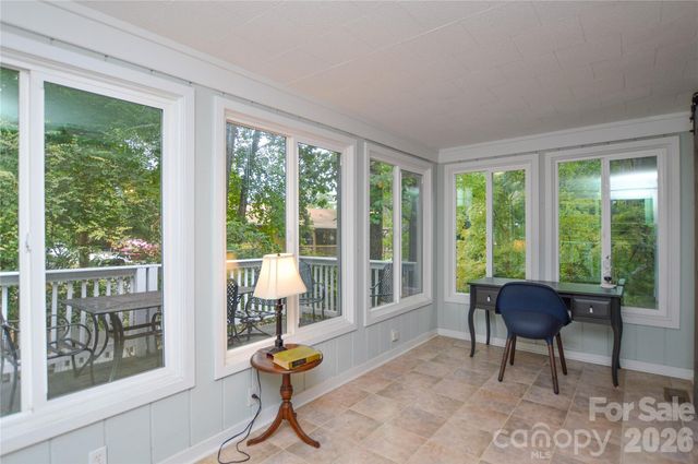 1059 Woodlake Lane, Tega Cay, SC 29708