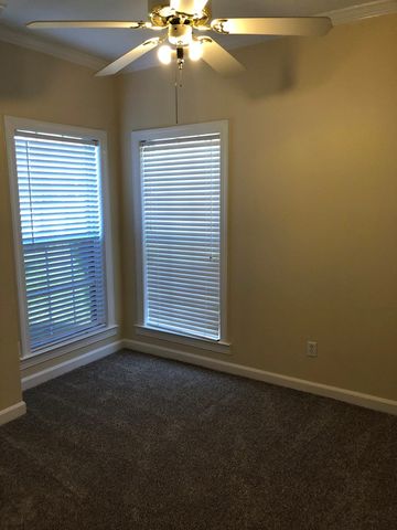 105 Fox Valley, Dothan, AL 36305