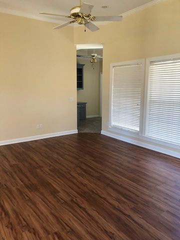 105 Fox Valley, Dothan, AL 36305