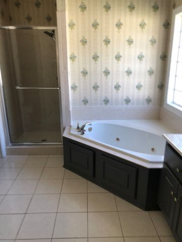 105 Fox Valley, Dothan, AL 36305