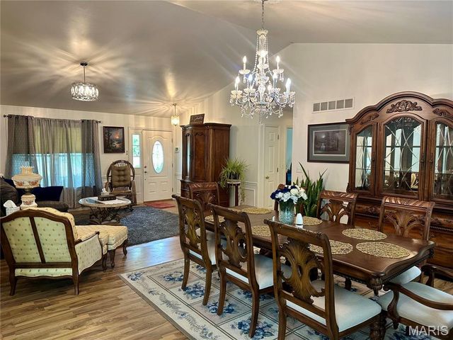 1008 Cross Creek Drive, Imperial, MO 63052