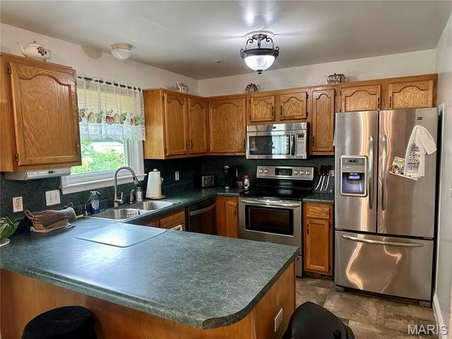 1008 Cross Creek Drive, Imperial, MO 63052