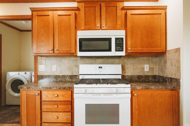 4708 W 400 South, Russiaville, IN 46979