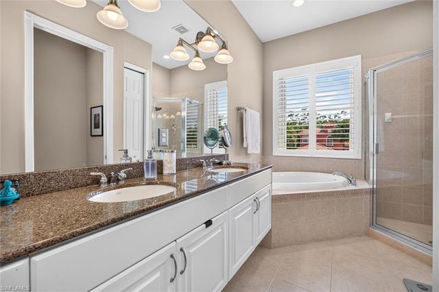 7001 Bergamo WAY 201, Fort Myers, FL 33966